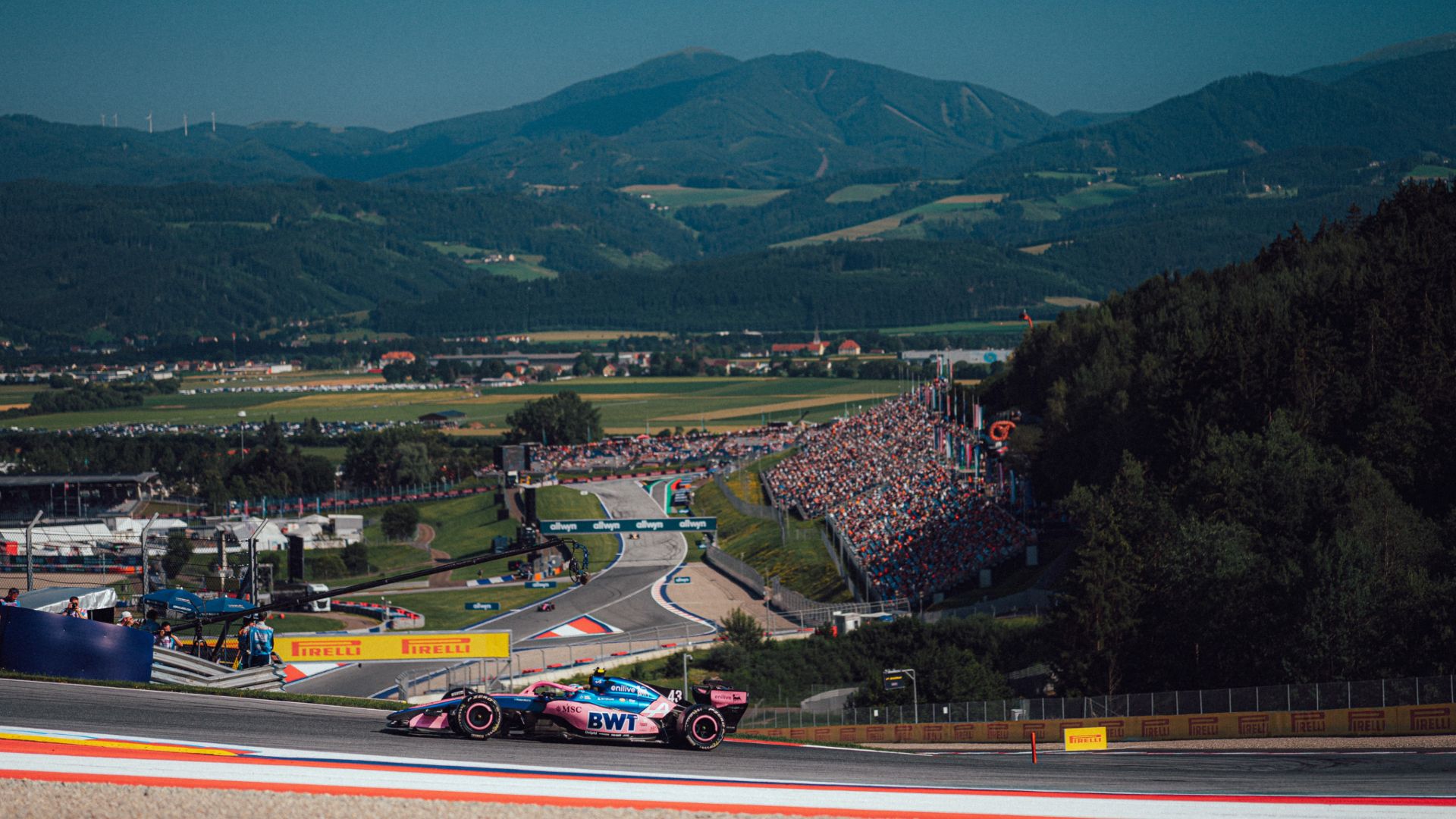 Colapinto Turn 3 Austria.jpg