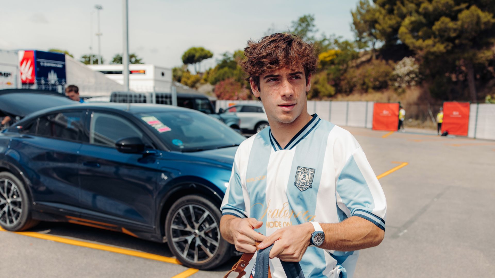 Franco Argentina jersey Alpine A390.jpg